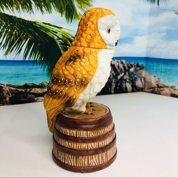 EZRA BROOKS Porcelain Collector Series Liquor Bottle Barn Owl Decanter - Picture 4 of 9